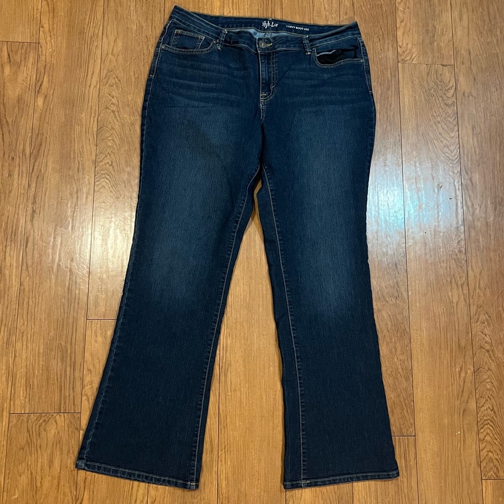 Style & Co Classic Curvy Boot Leg Dark Wash Jeans Sz 16